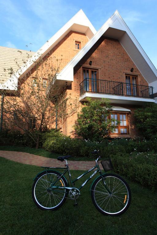 Hotel Saha Campos à Campos do Jordão Extérieur photo