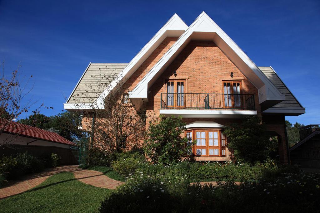 Hotel Saha Campos à Campos do Jordão Extérieur photo